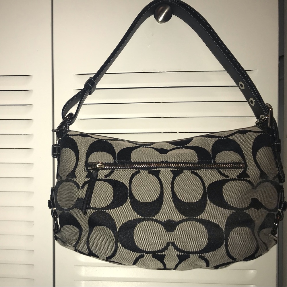 Authentic Coach Signature Jacquard Canvas bag - Picture 3 of 8